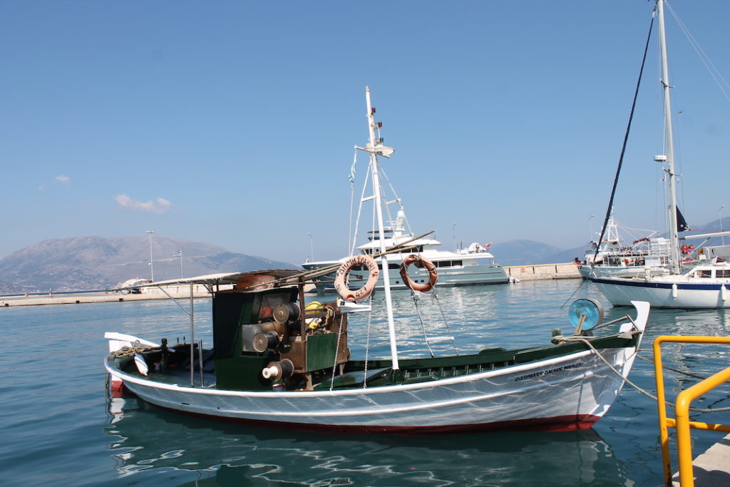 Kefalonia Sami Hafen Fischerboot