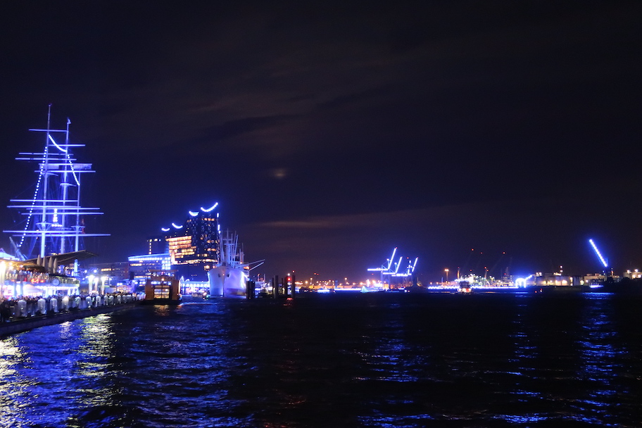 Blue Port Hamburg Hafen
